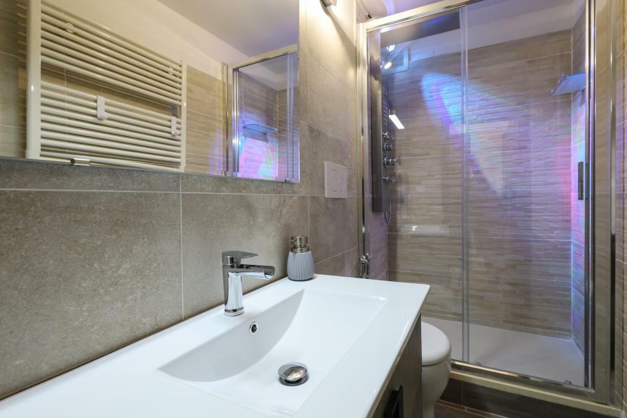Primopiano - Schiaparelli B Flat Apartment Милано Екстериор снимка