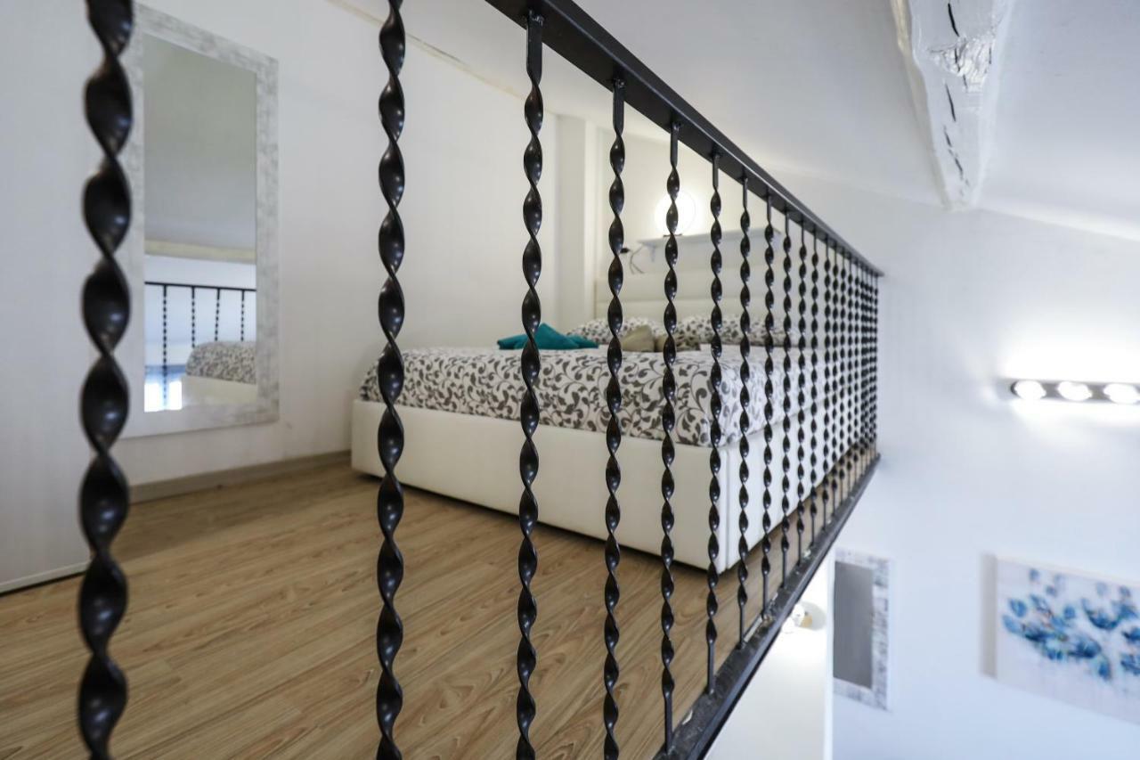 Primopiano - Schiaparelli B Flat Apartment Милано Екстериор снимка